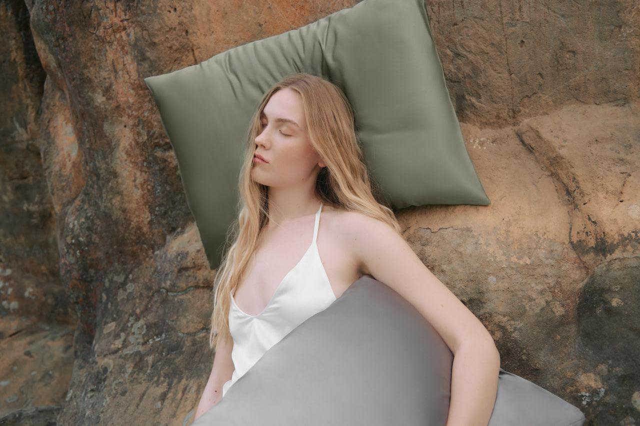 A Scientific Approach to Silk: Debunking Myths and Uncovering Rare Facts About the Fabric
