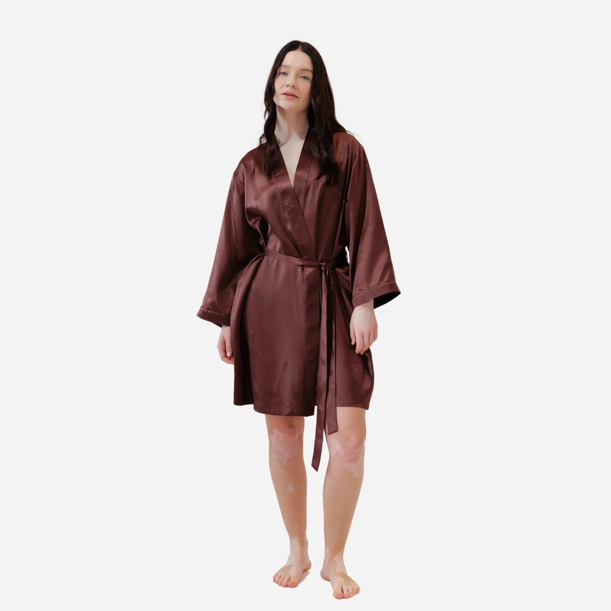 Шовковий халат кімоно для жінок, короткий шовковий халат коричневого кольору, Silk Robe, one size bathrobe, жіночий шовковий халат, комфортний та елегантний для сну і відпочинку, elegant women's sleepwear