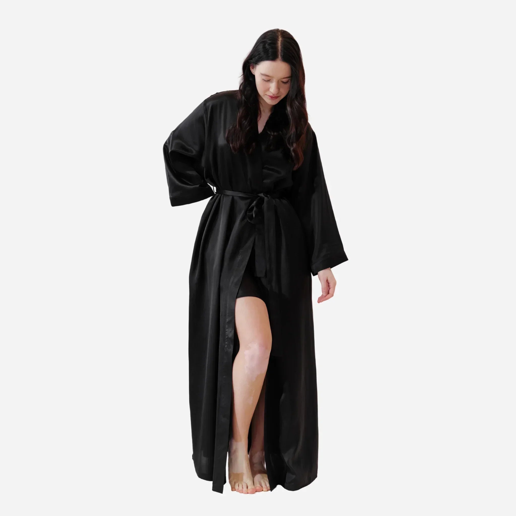 Шовковий халат кімоно для жінок, довгий шовковий халат чорного кольору, Silk Robe, one size bathrobe, жіночий шовковий халат, комфортний та елегантний для сну і відпочинку,elegant women's sleepwear