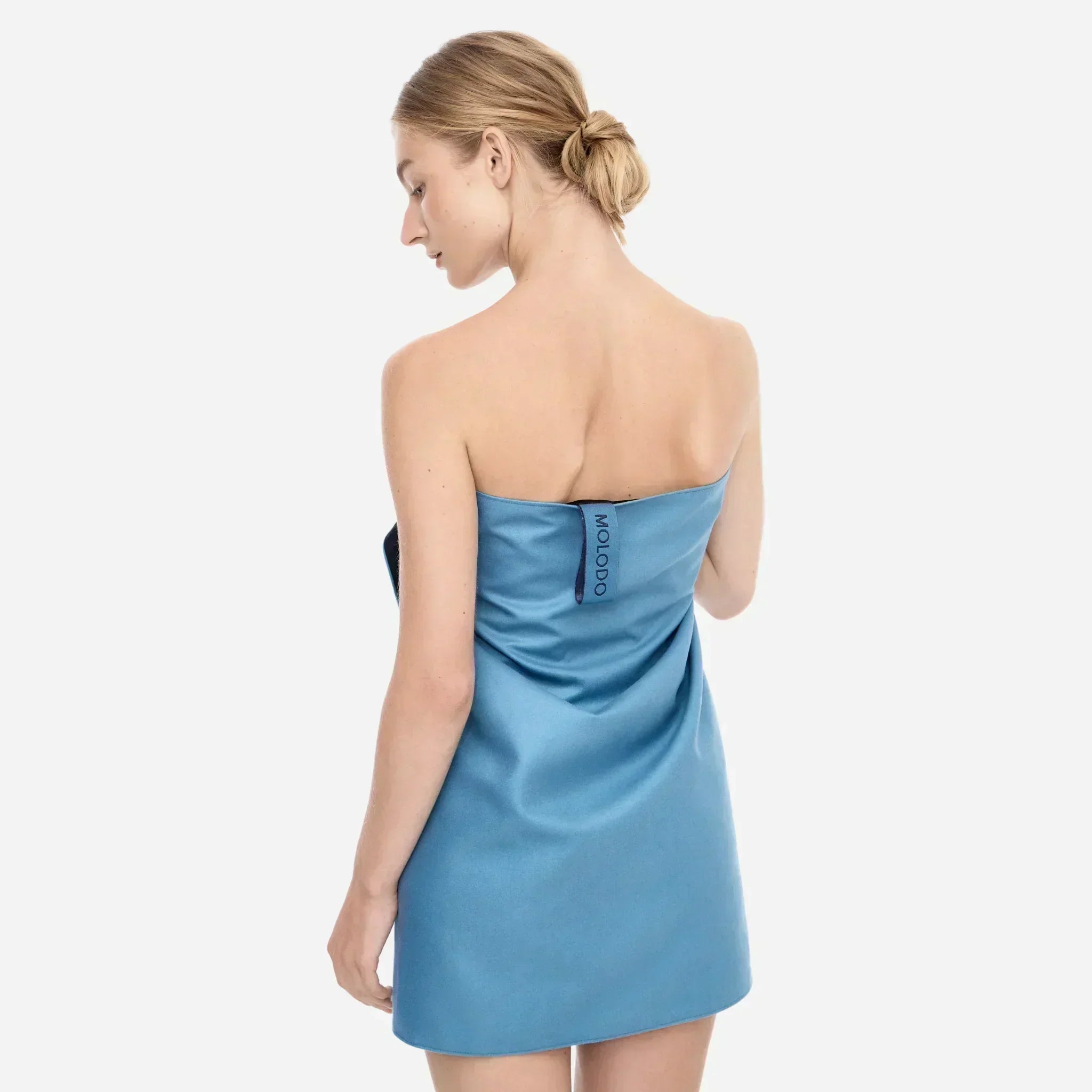 Рушник для тіла з шовку та мікрофібри 130*65см - MOLODO Blue