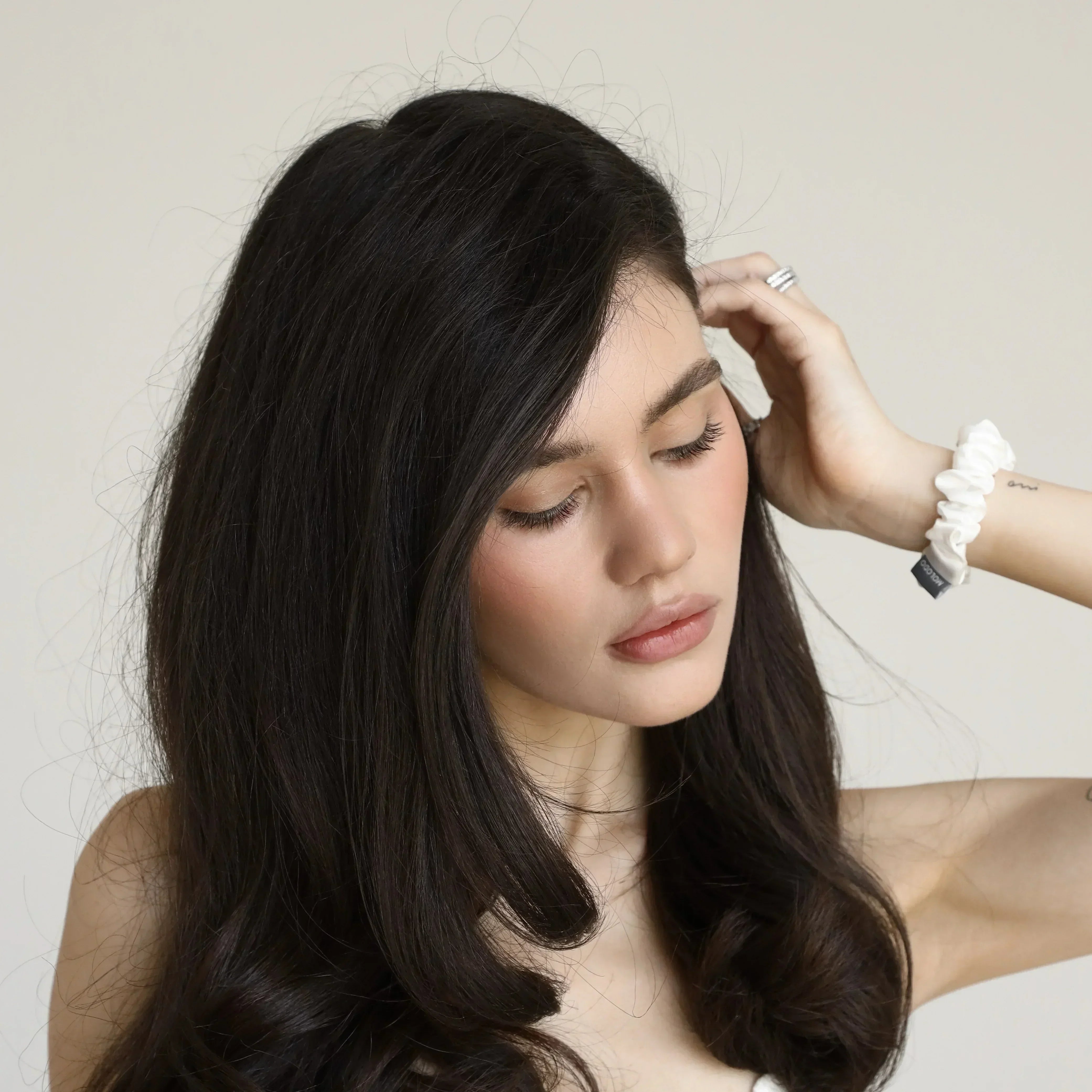 Silk Scrunchie M - Plum