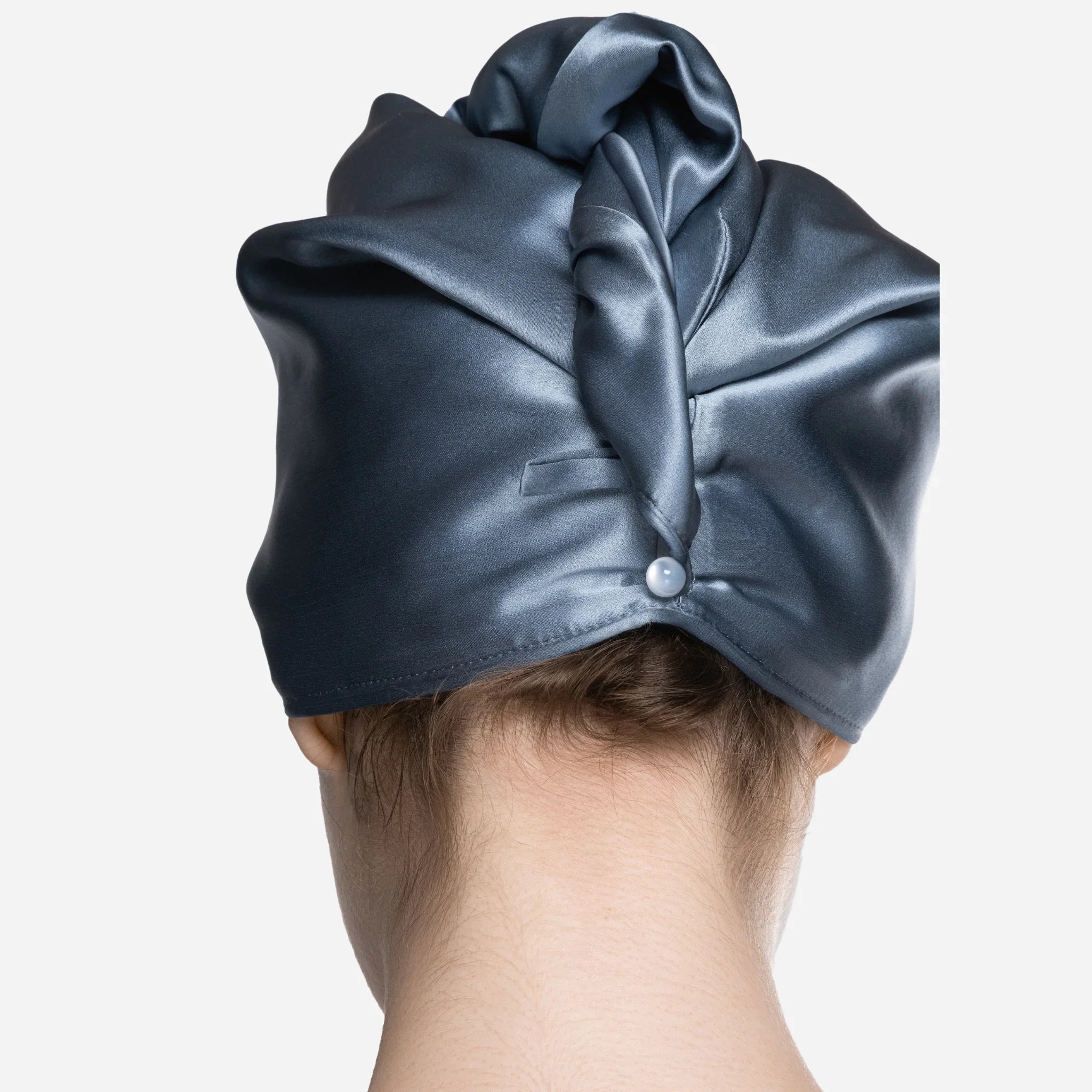 Тюрбан-рушник для волосся Molodo Blue з шовку Mulberry і мікрофібри — легкий, не сповзає, оснащений ґудзиком для зручної фіксації, підходить для сушіння та щоденного догляду за волоссям