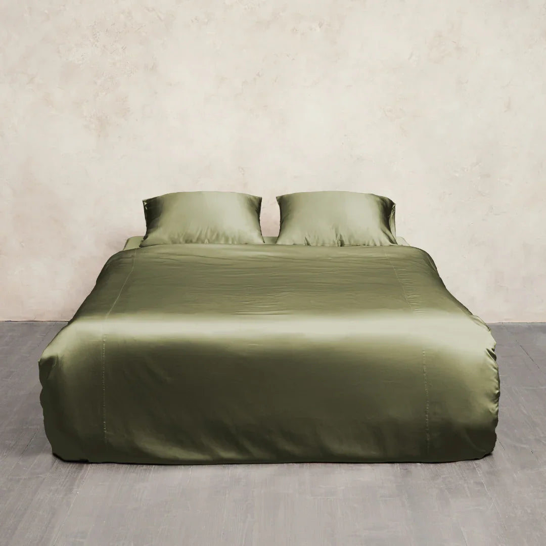 Pure Silk Bedding Set - Forest Moss