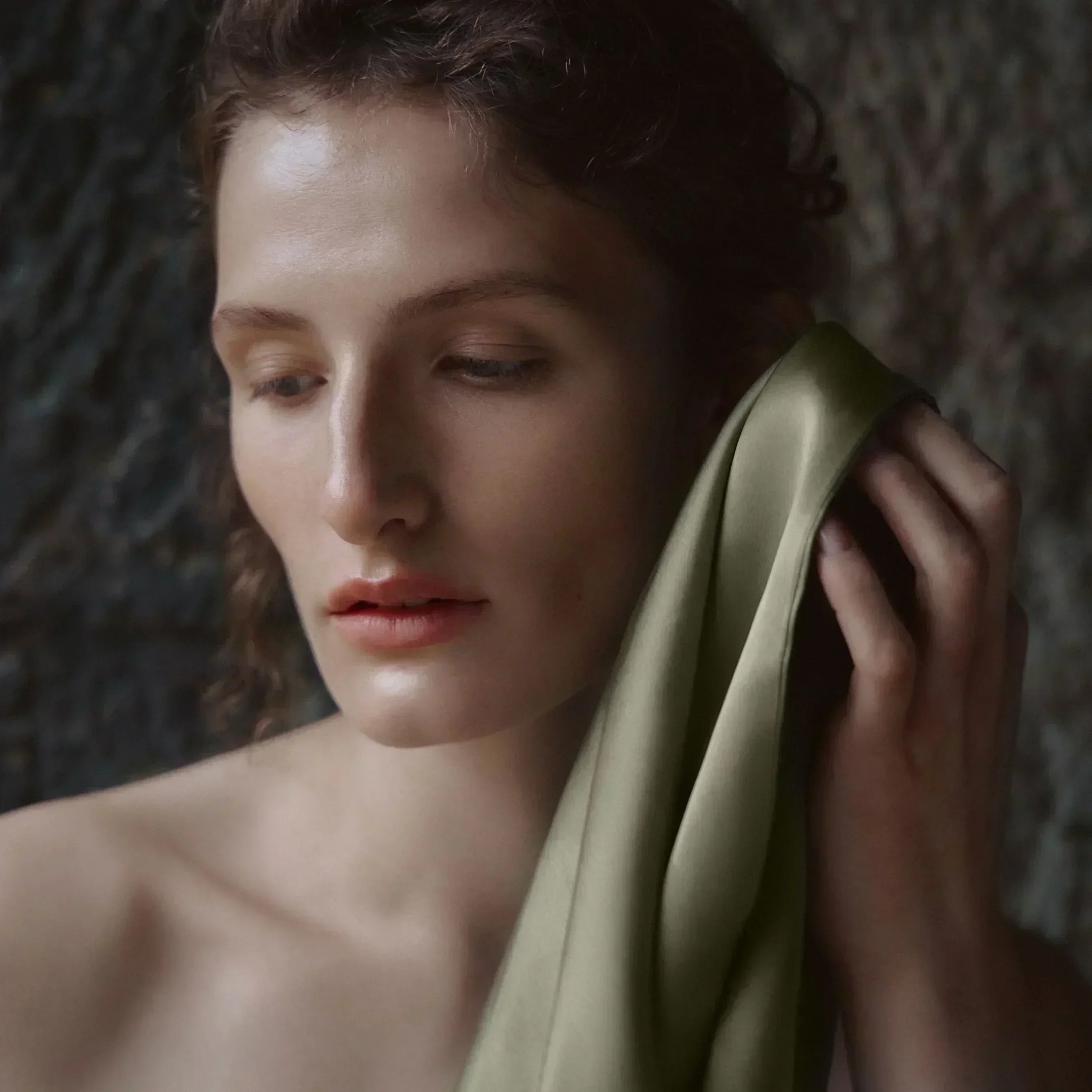 Silk Face Towel 40*40cm - EVERGREEN