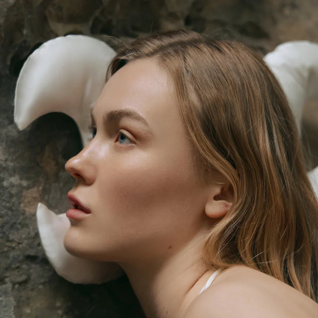 Key anti-aging pillow against wrinkles around the eyes - Off White