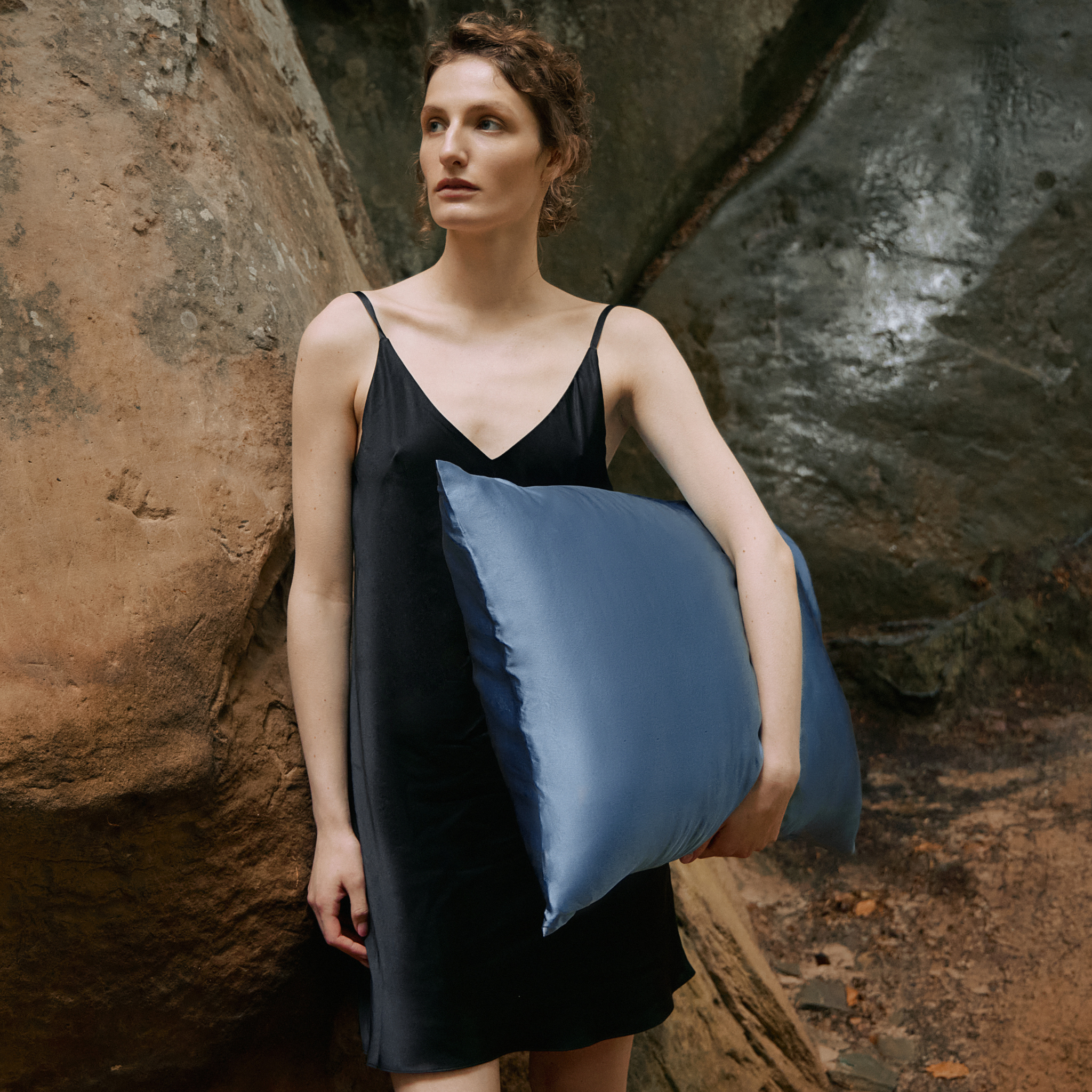 блакитна шовкава наволочка,blue silk pillowcase, голубая шелковая наволочка, Наволочка Шовкова, Silk Pillowcase, Pillowcase, Mulberry Silk Pillowcases, Silk Pillowcase Collection, наволочка шелковая Шовк, Mulberry шовк, Silk, Mulberry Silk, 100Percent Mulberry Silk, 100% шовк, Mulberry шелк, Шелк,постіль, постільна білизна, МОЛОДО, MOLODO, Linens