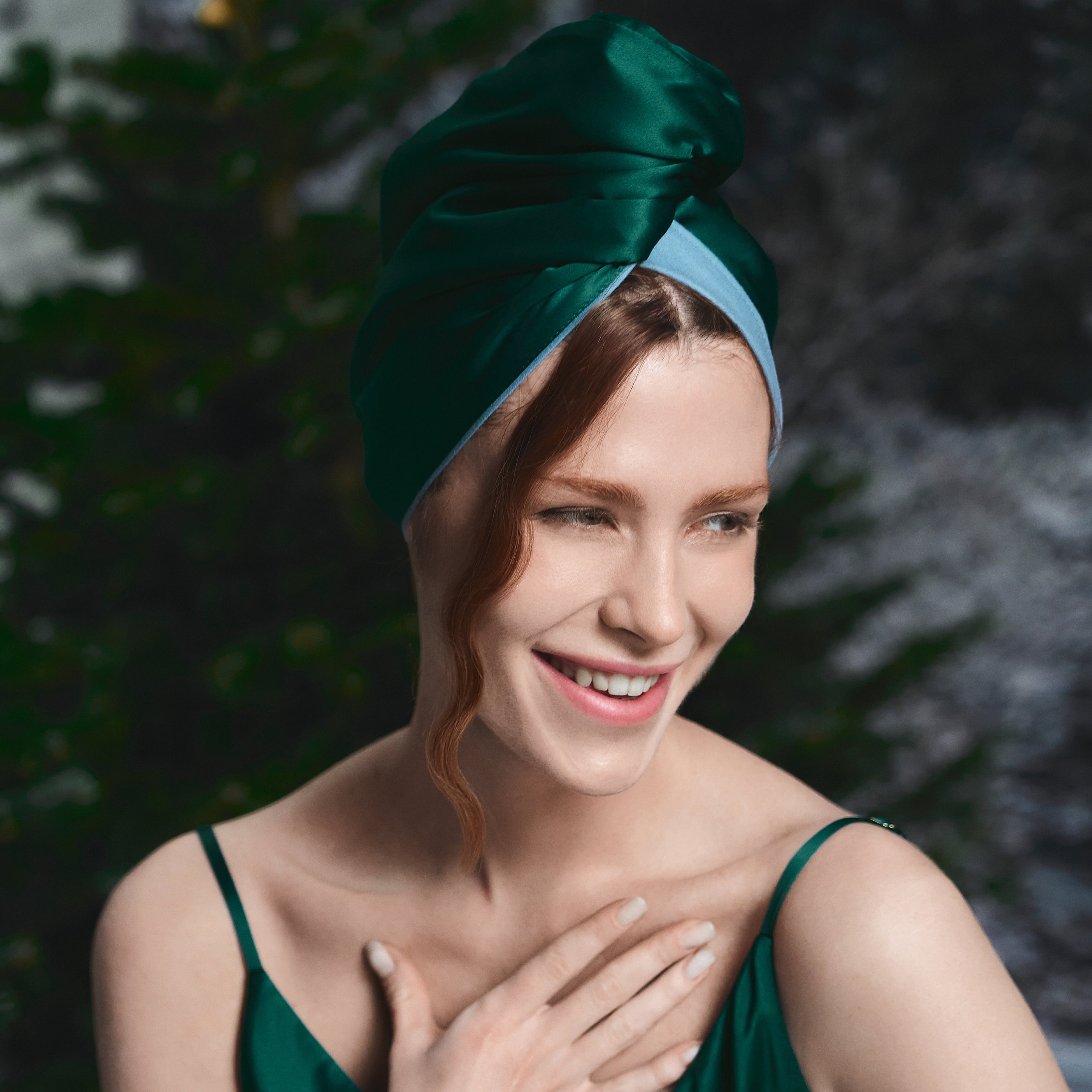 Silk for Hair Set with One-Sided Pillowcase - EVERGREEN