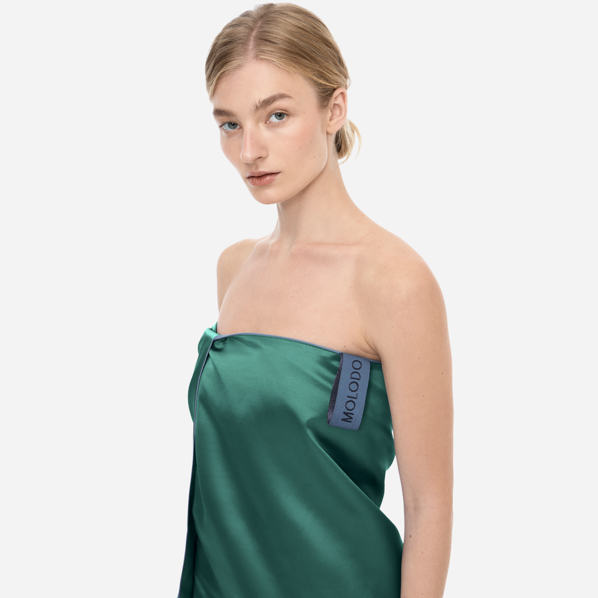 Silk & Microfibre Towel 130*65cm - EVERGREEN