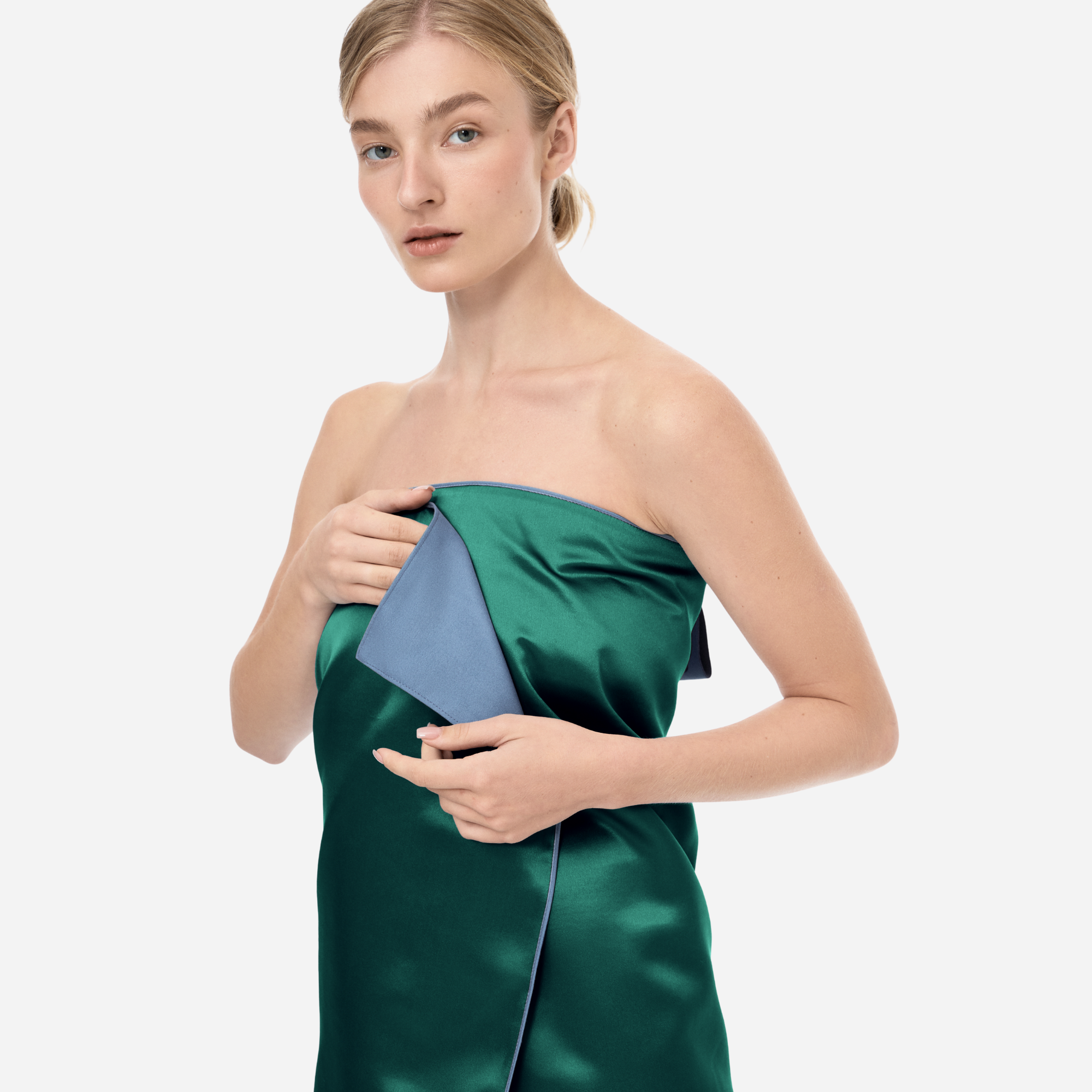 Silk & Microfibre Towel 130*65cm - EVERGREEN