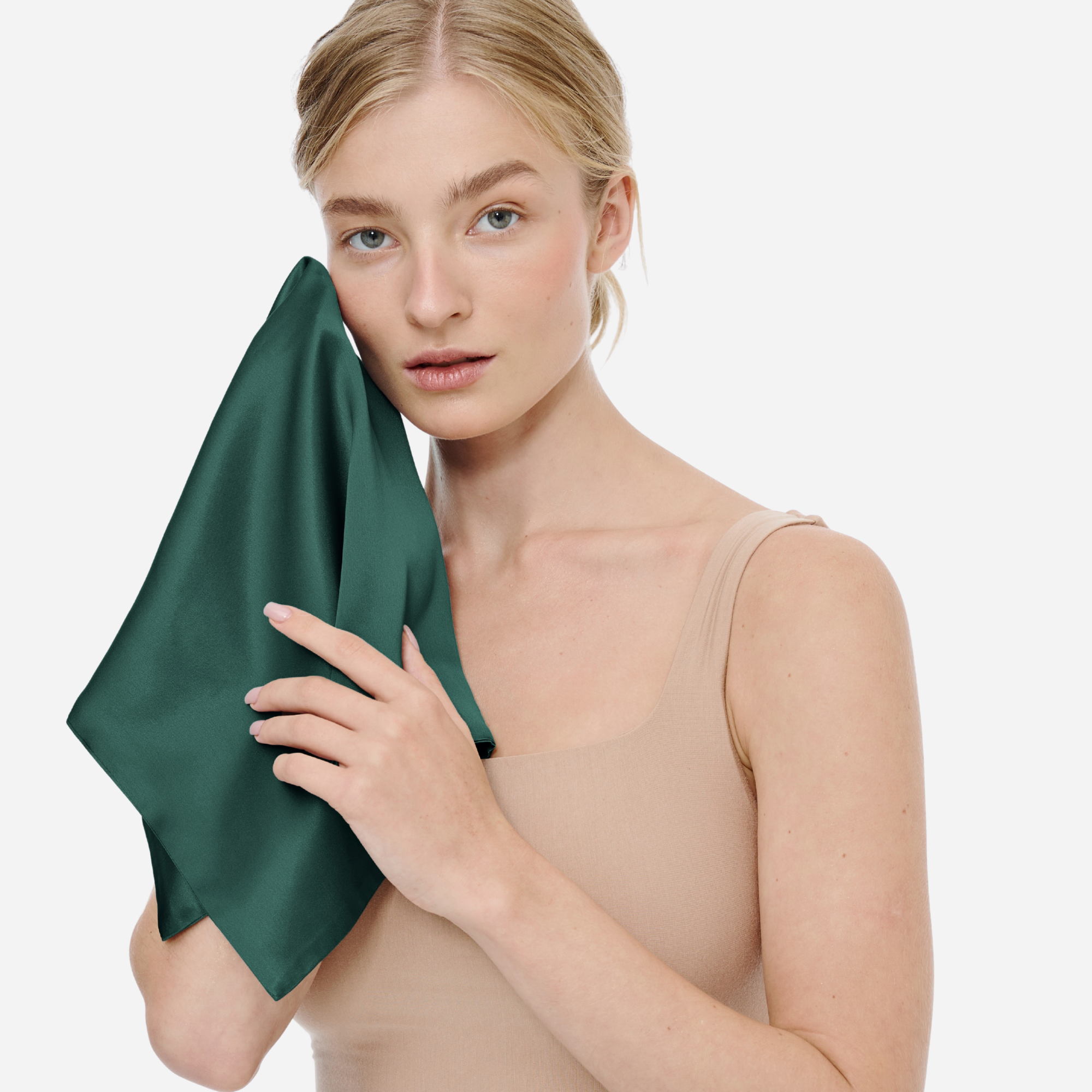 Silk Face Towel 40*40cm - EVERGREEN